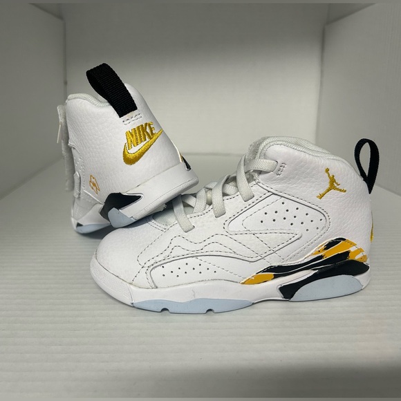 JORDAN MVP TD size 9c - Picture 3 of 3